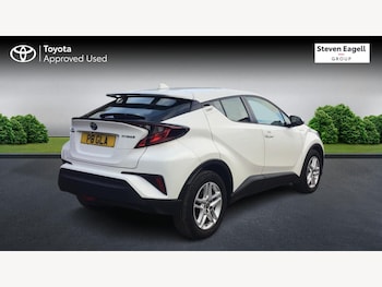 Used Toyota C-HR 2020 for sale - 76042018: Photo 2