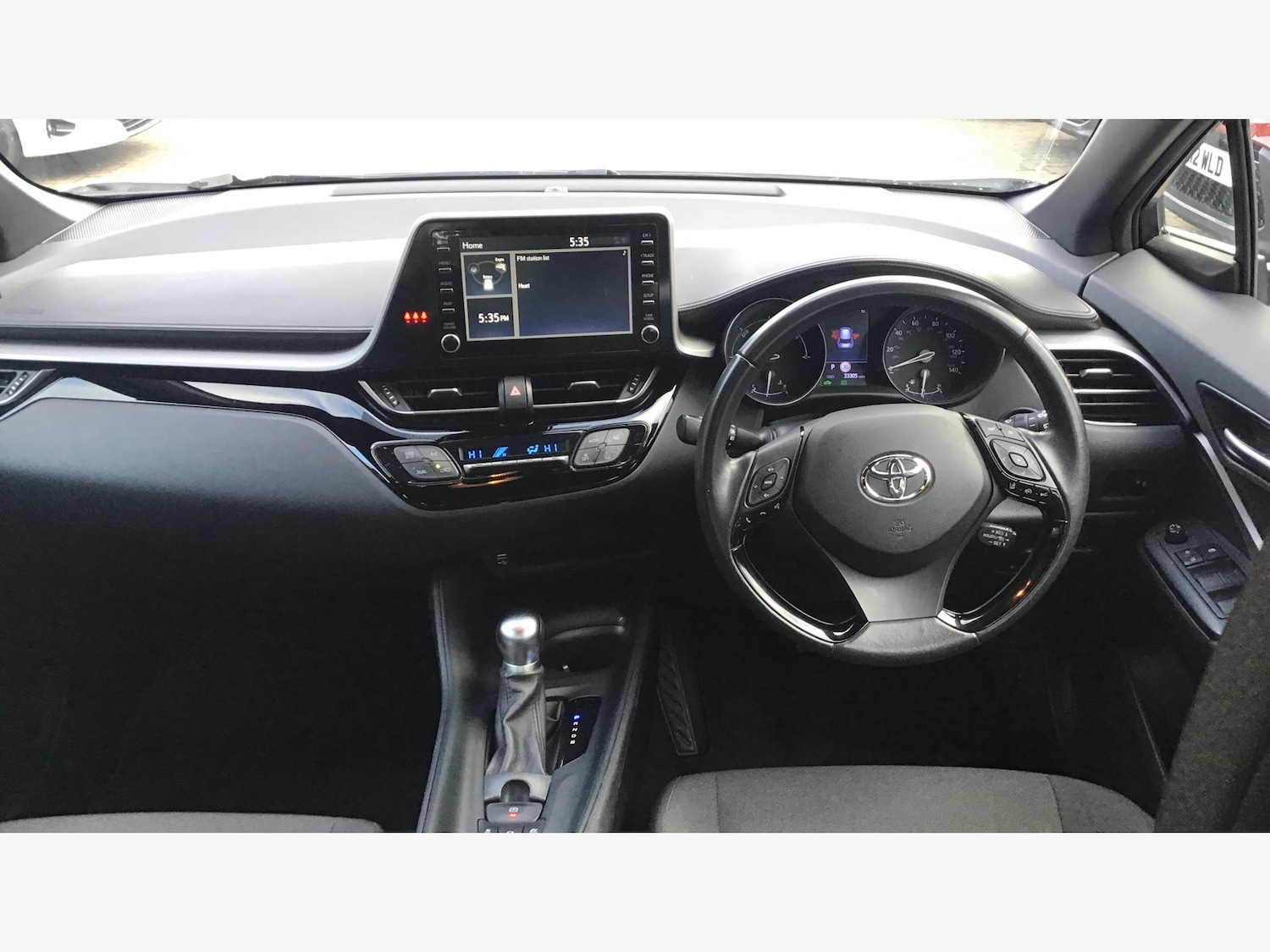 Used Toyota C-HR 2020 for sale - 76042018: Photo 7