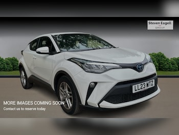 Used Toyota C-HR 2023 for sale - 78752509: Photo