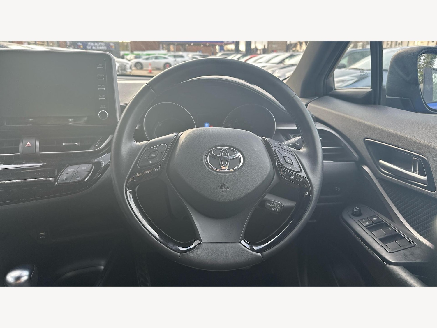 Used Toyota C-HR 2022 for sale - 76572061: Photo 8
