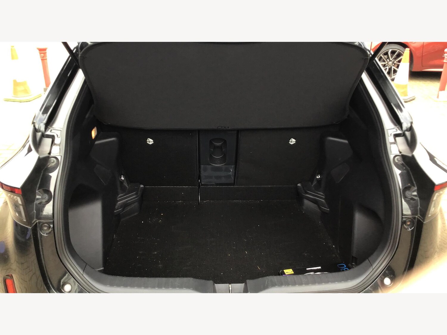 Used Toyota Yaris Cross 2023 for sale - 76013065: Photo 16
