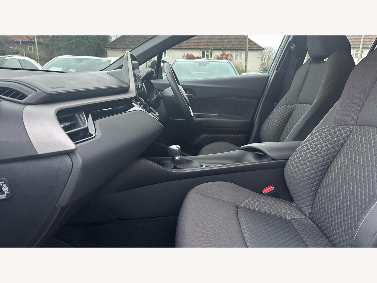 Used Toyota C-HR 2023 for sale - 77175575: Photo 12