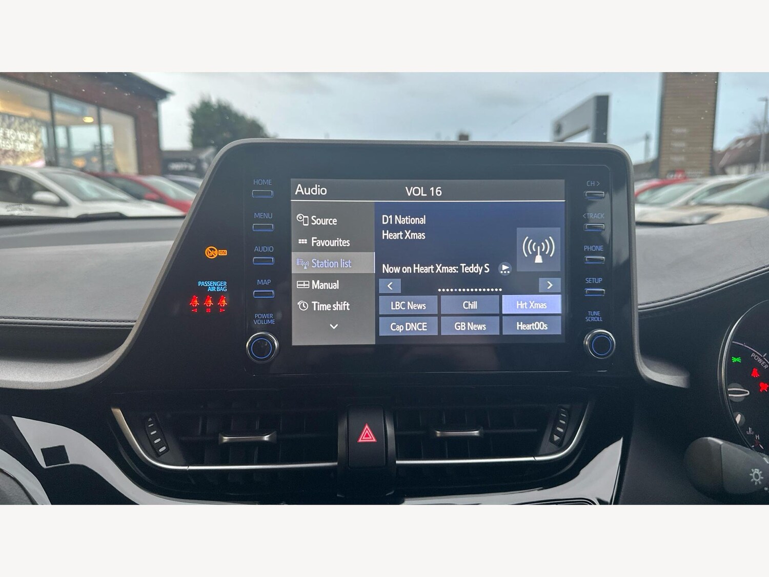 Used Toyota C-HR 2023 for sale - 77175575: Photo 24