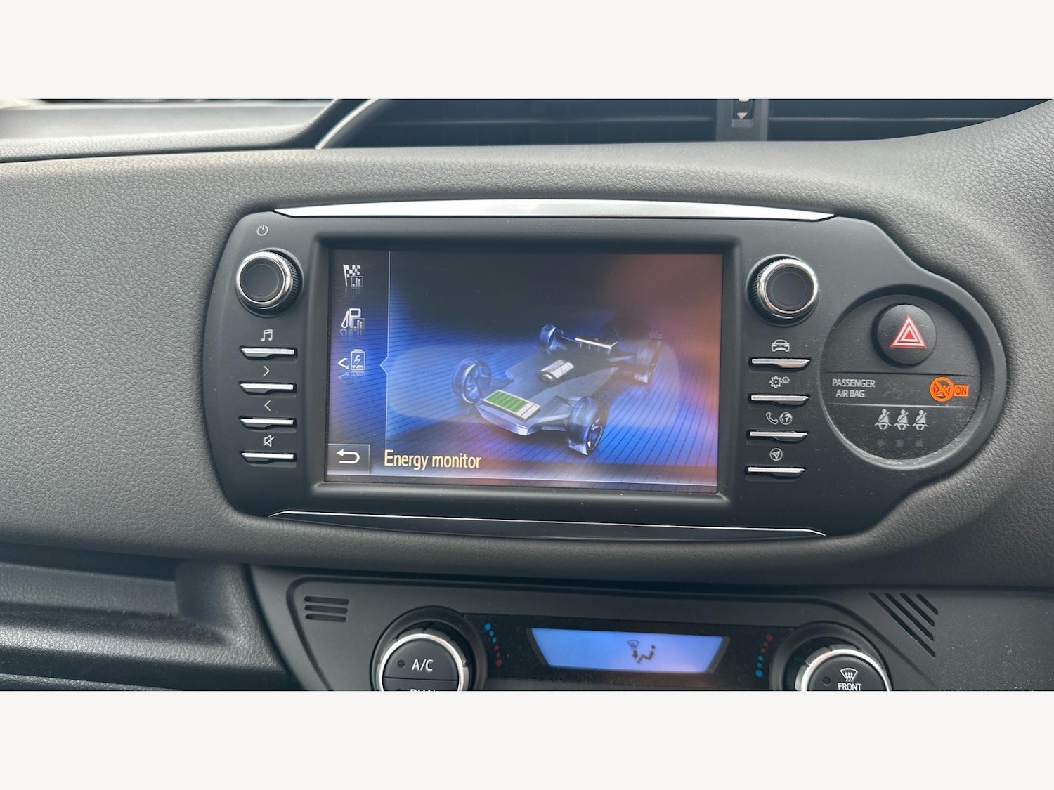 Used Toyota Yaris 2019 for sale - 77191190: Photo 23