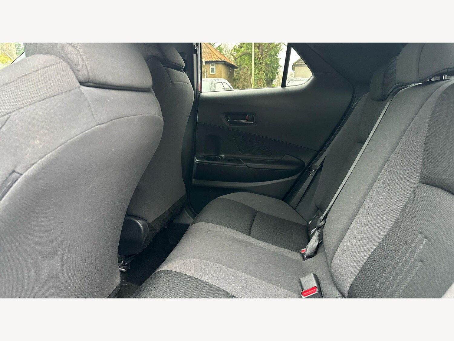 Used Toyota C-HR 2024 for sale - 77611472: Photo 15