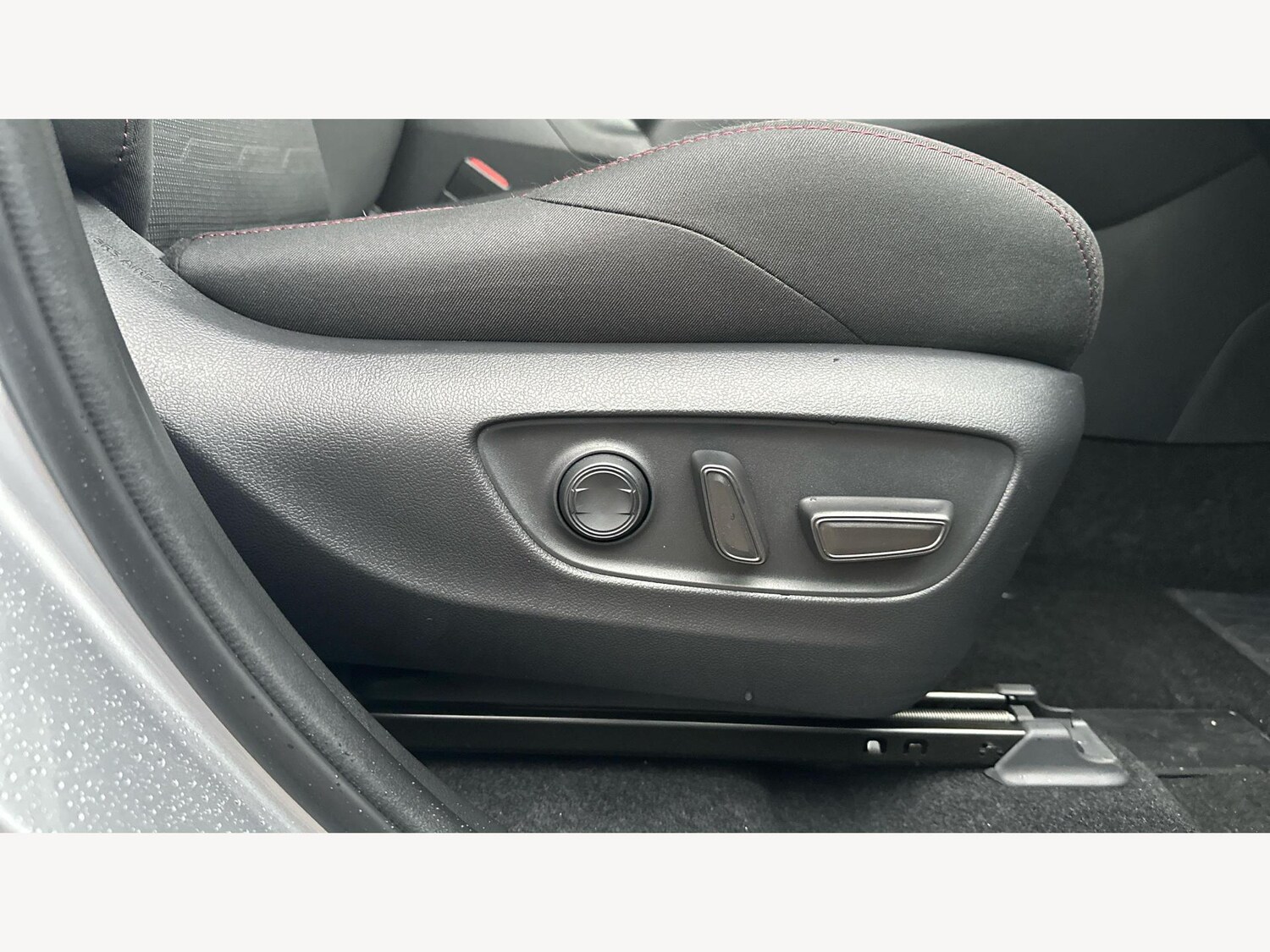 Used Toyota RAV4 2023 for sale - 77040384: Photo 27