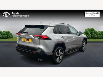 Used Toyota RAV4 2023 for sale - 77040384: Photo
