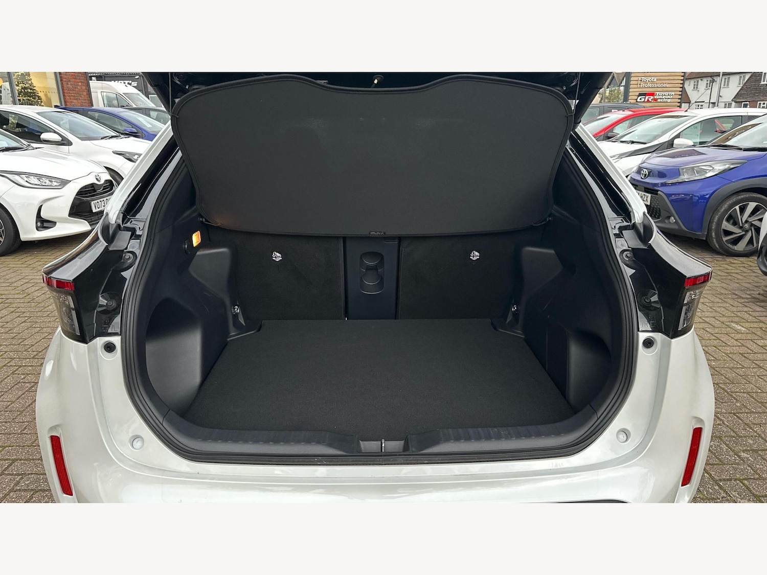 Used Toyota Yaris Cross 2025 for sale - 76964373: Photo 16