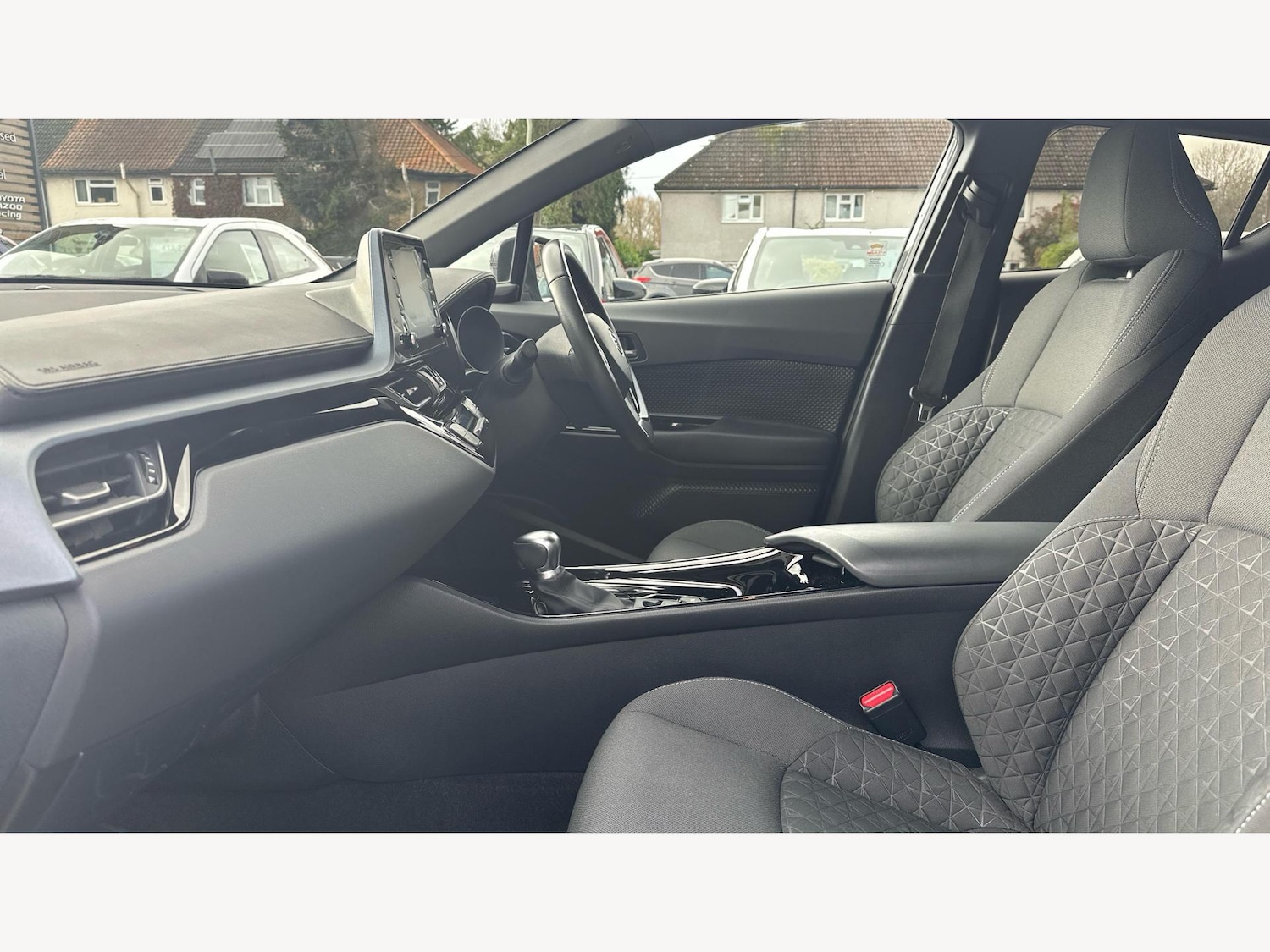 Used Toyota C-HR 2021 for sale - 77537201: Photo 12