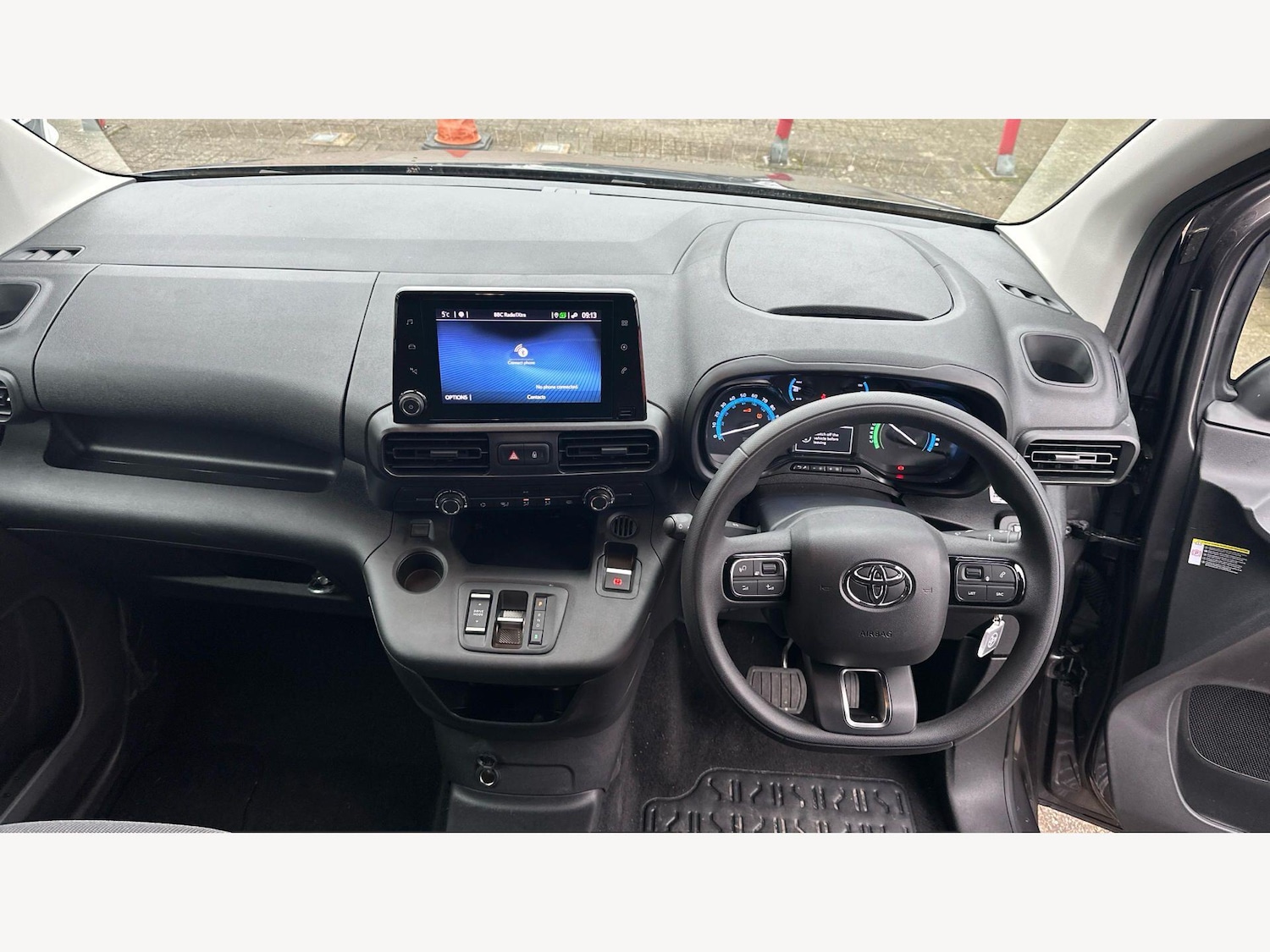 Used Toyota ProAce 2023 for sale - 77611792: Photo 7