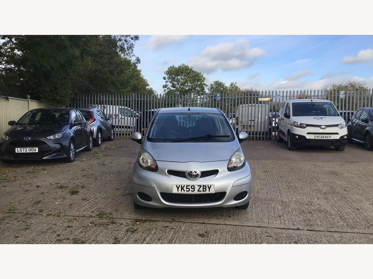 Used Toyota AYGO 2009 for sale - 76136087: Photo 17