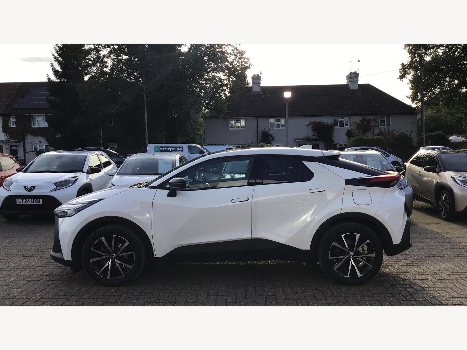 Used Toyota C-HR 2025 for sale - 76013616: Photo 19