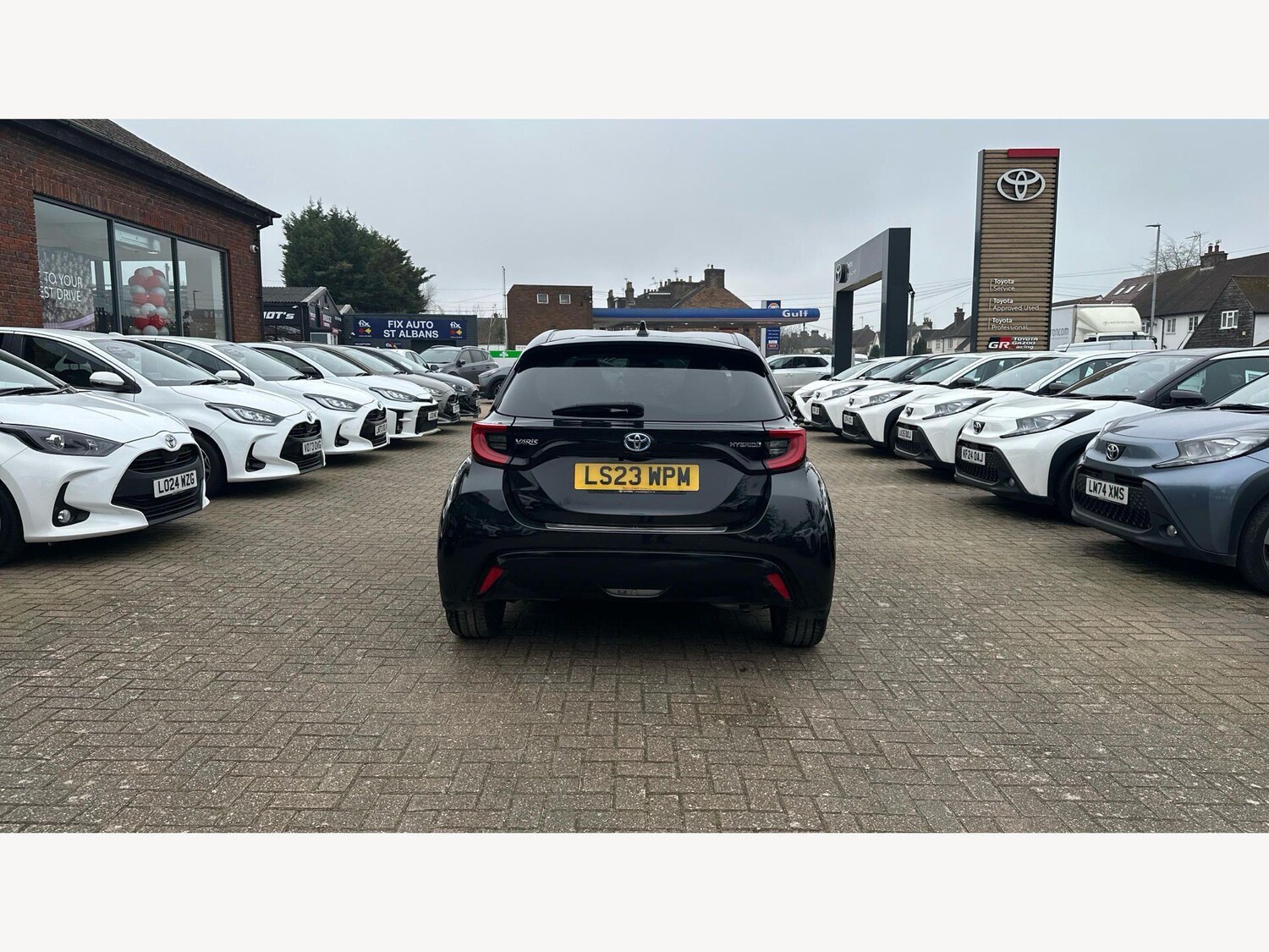 Used Toyota Yaris 2023 for sale - 77783704: Photo 21