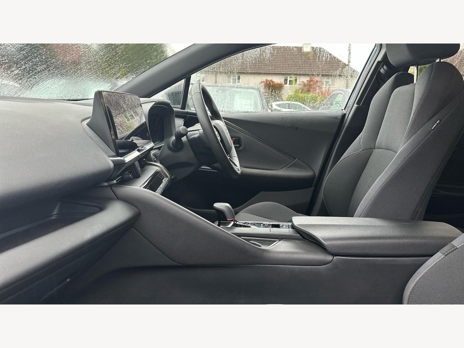 Used Toyota C-HR 2024 for sale - 76423017: Photo 12