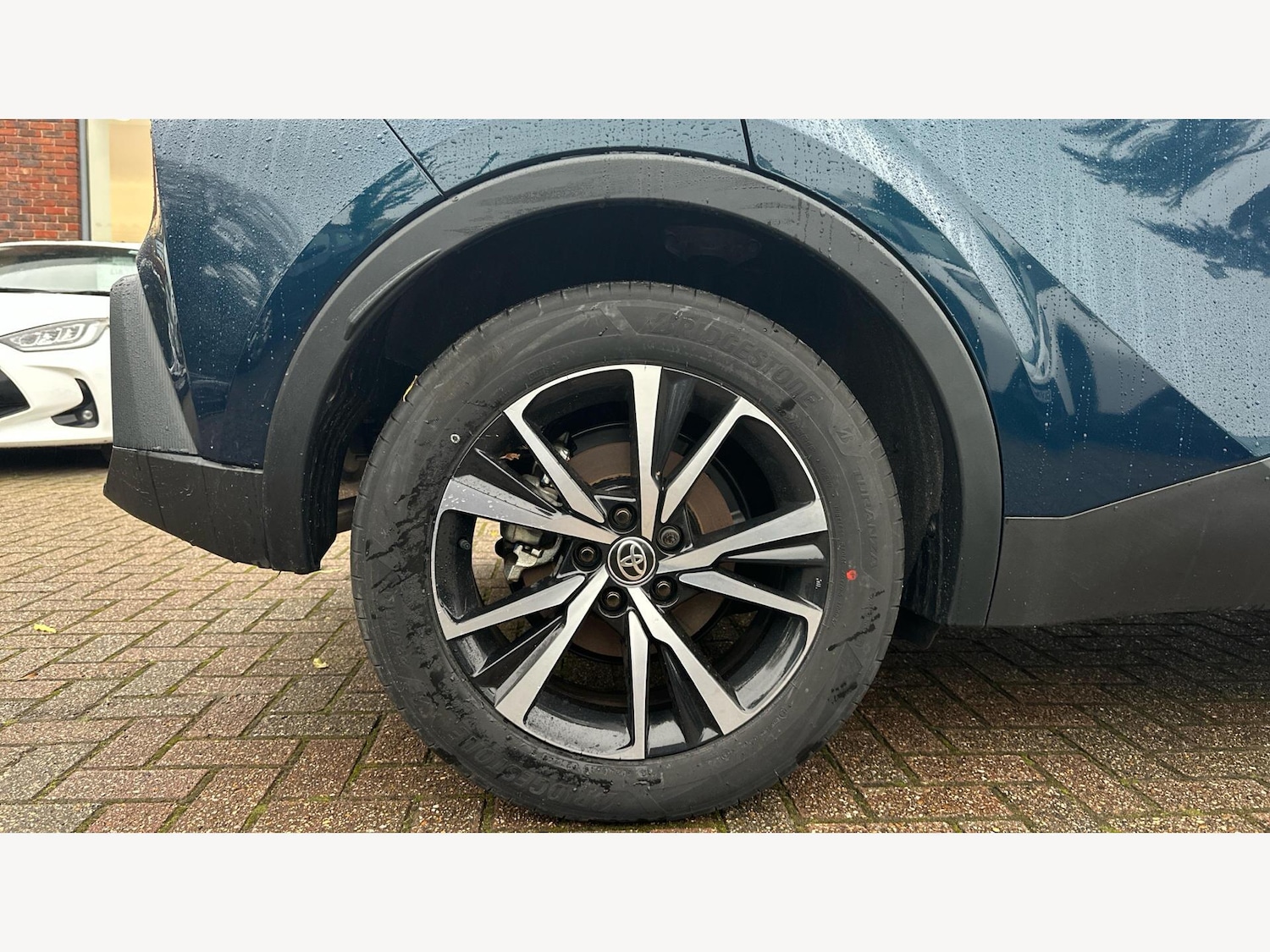 Used Toyota C-HR 2024 for sale - 76423017: Photo 20