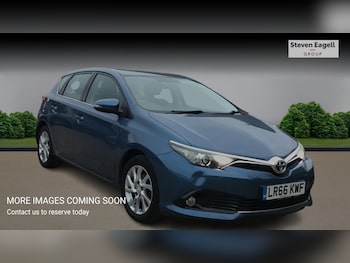 Toyota - Auris