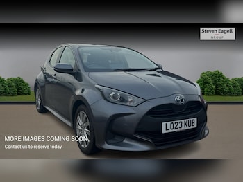 Used Toyota Yaris 2023 for sale - 77387378: Photo