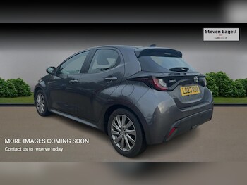 Used Toyota Yaris 2023 for sale - 77387378: Photo