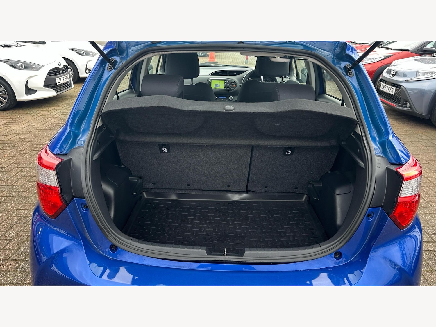 Used Toyota Yaris 2019 for sale - 77351594: Photo 16