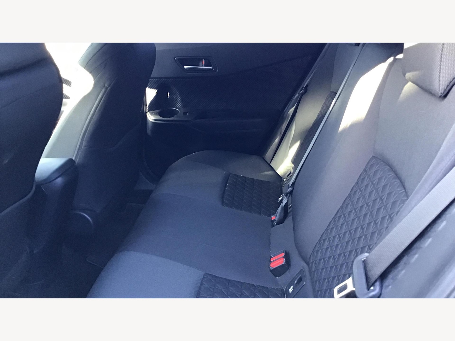 Used Toyota C-HR 2020 for sale - 76032395: Photo 15