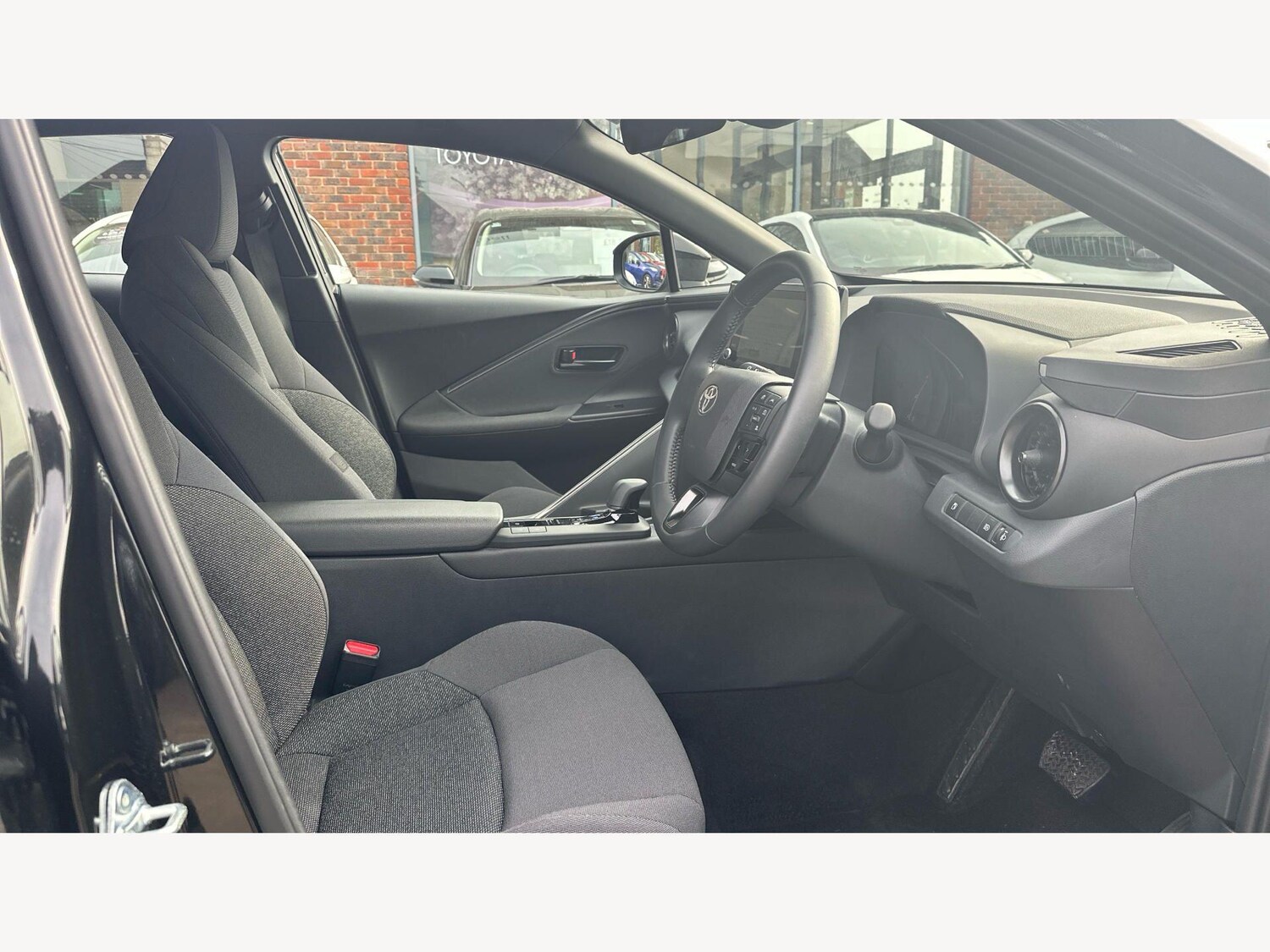 Used Toyota C-HR 2024 for sale - 78157097: Photo 13