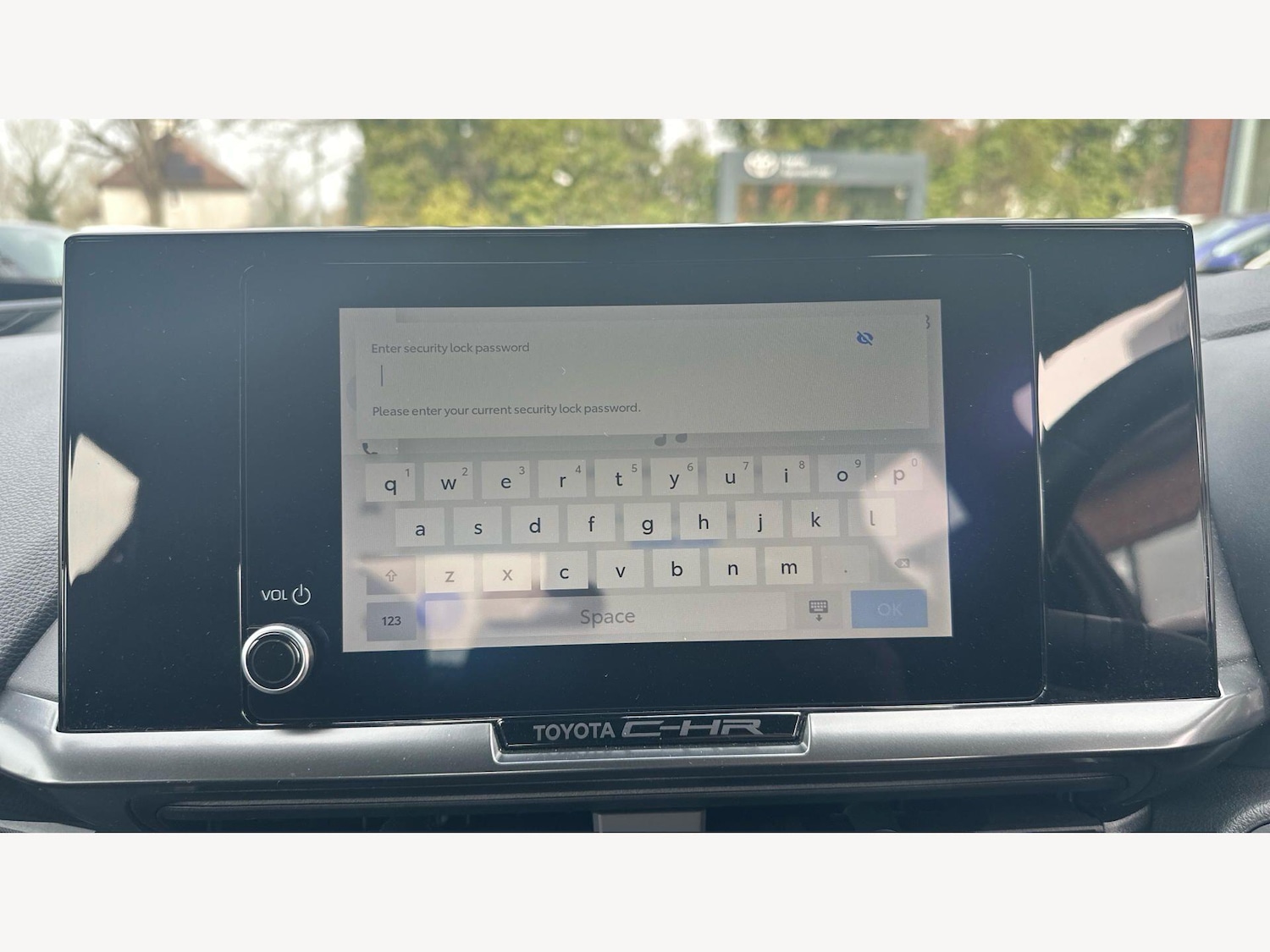 Used Toyota C-HR 2024 for sale - 78157097: Photo 9