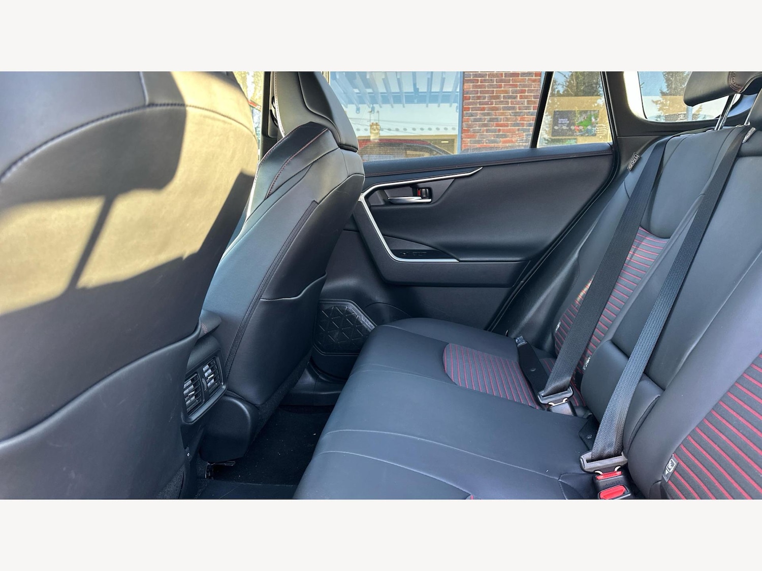 Used Toyota RAV4 2023 for sale - 76765974: Photo 15