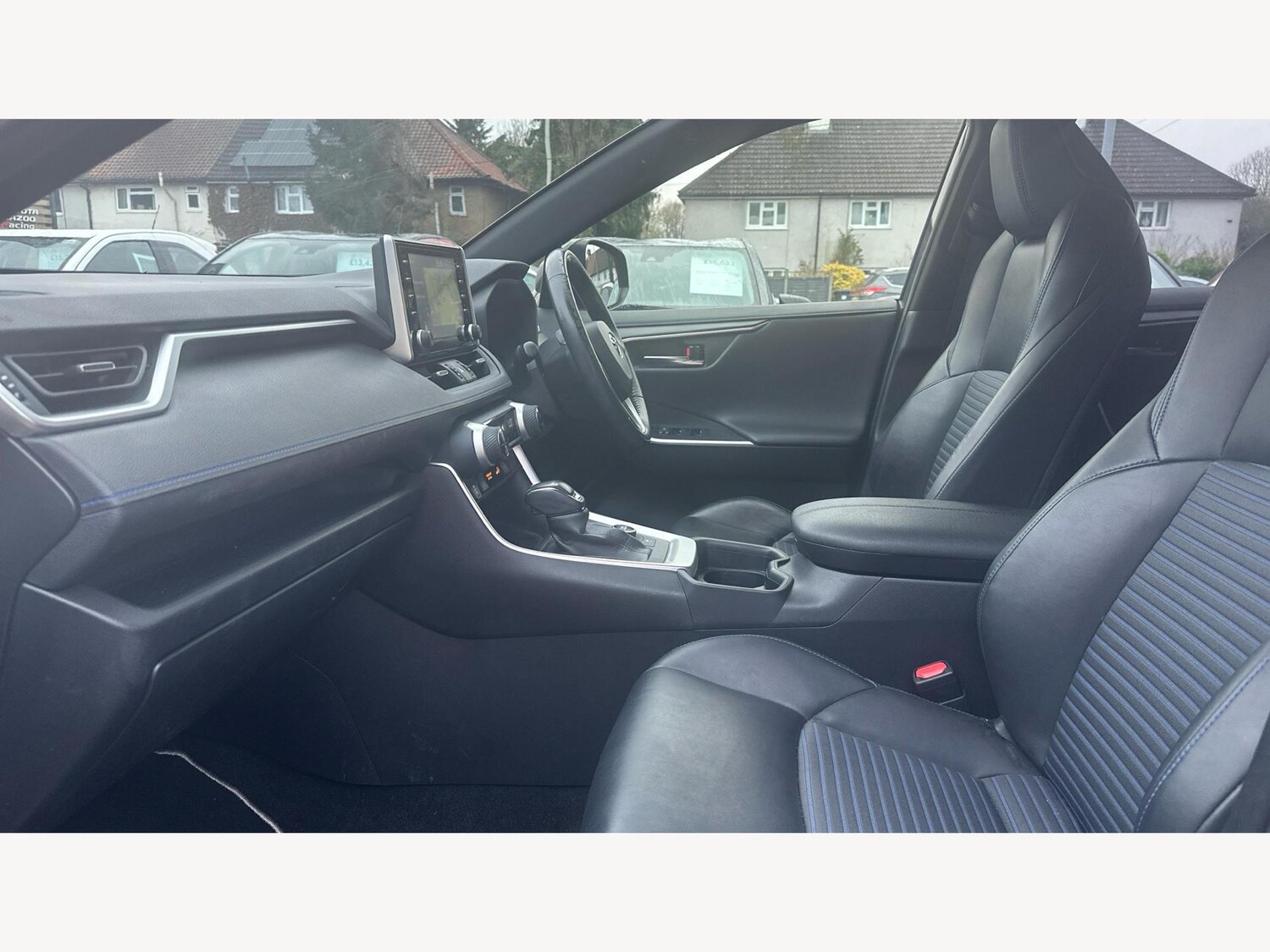 Used Toyota RAV4 2019 for sale - 77523489: Photo 12