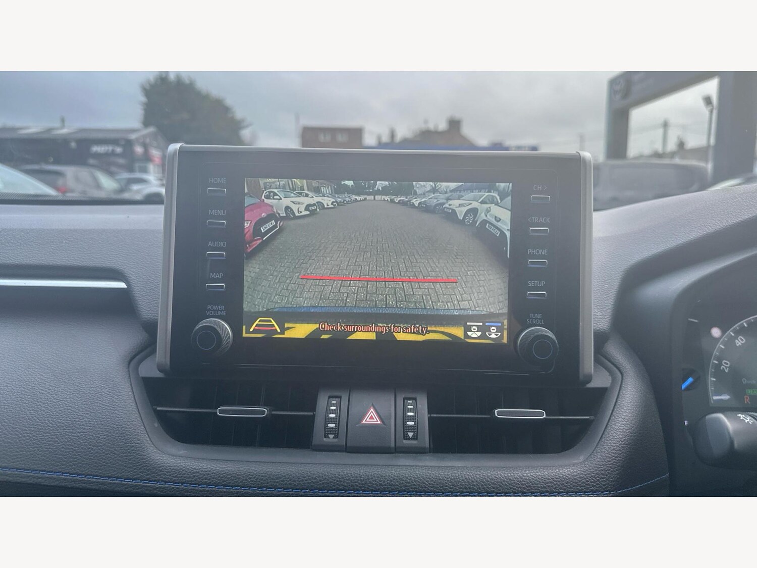 Used Toyota RAV4 2019 for sale - 77523489: Photo 26