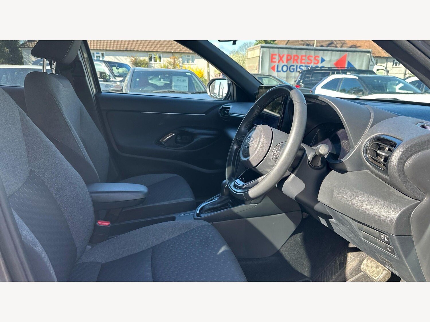 Used Toyota Yaris Cross 2024 for sale - 78171564: Photo 13