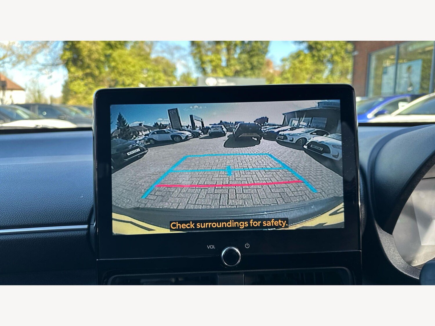 Used Toyota Yaris Cross 2024 for sale - 78171564: Photo 25