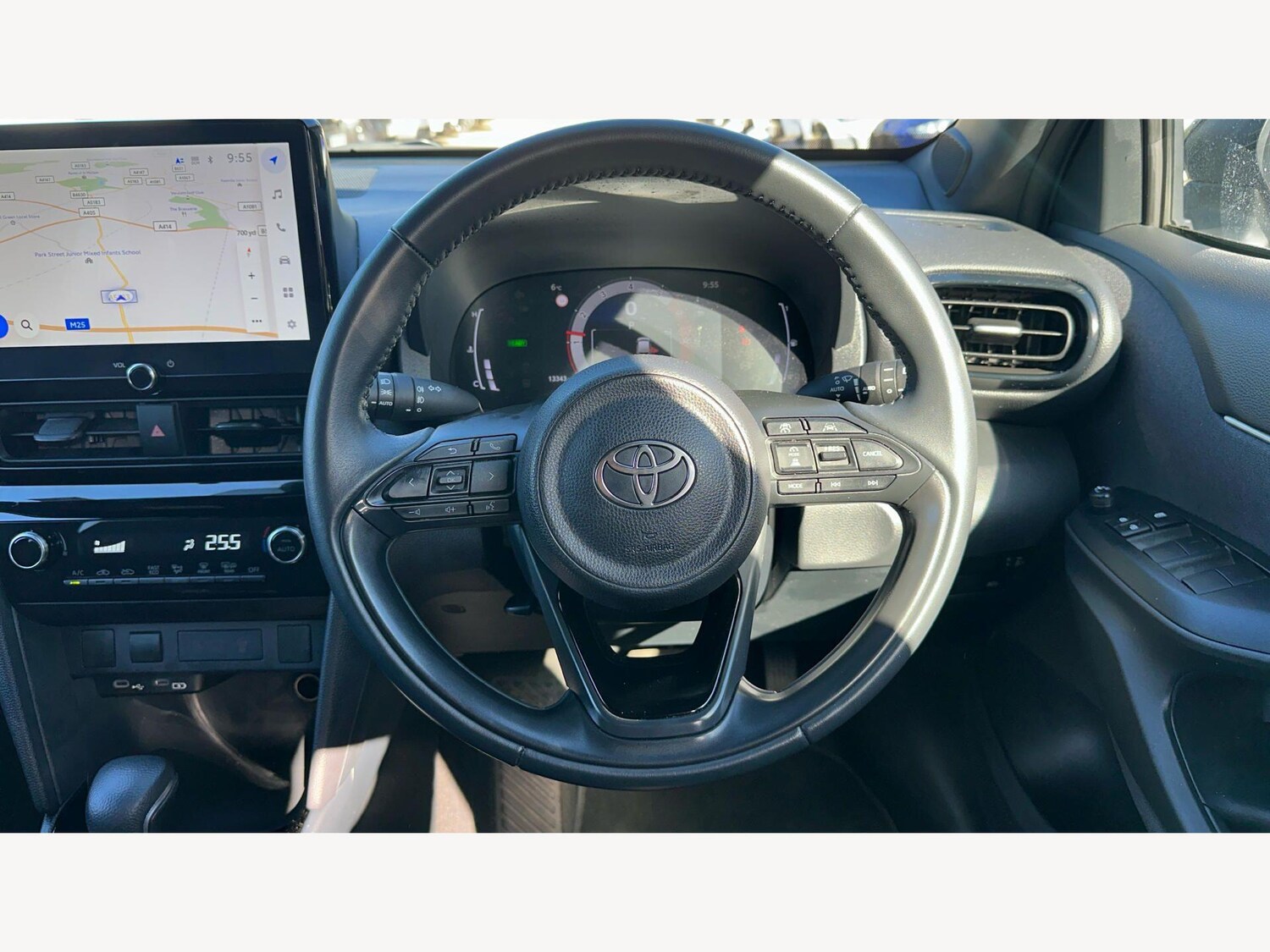 Used Toyota Yaris Cross 2024 for sale - 78171564: Photo 8
