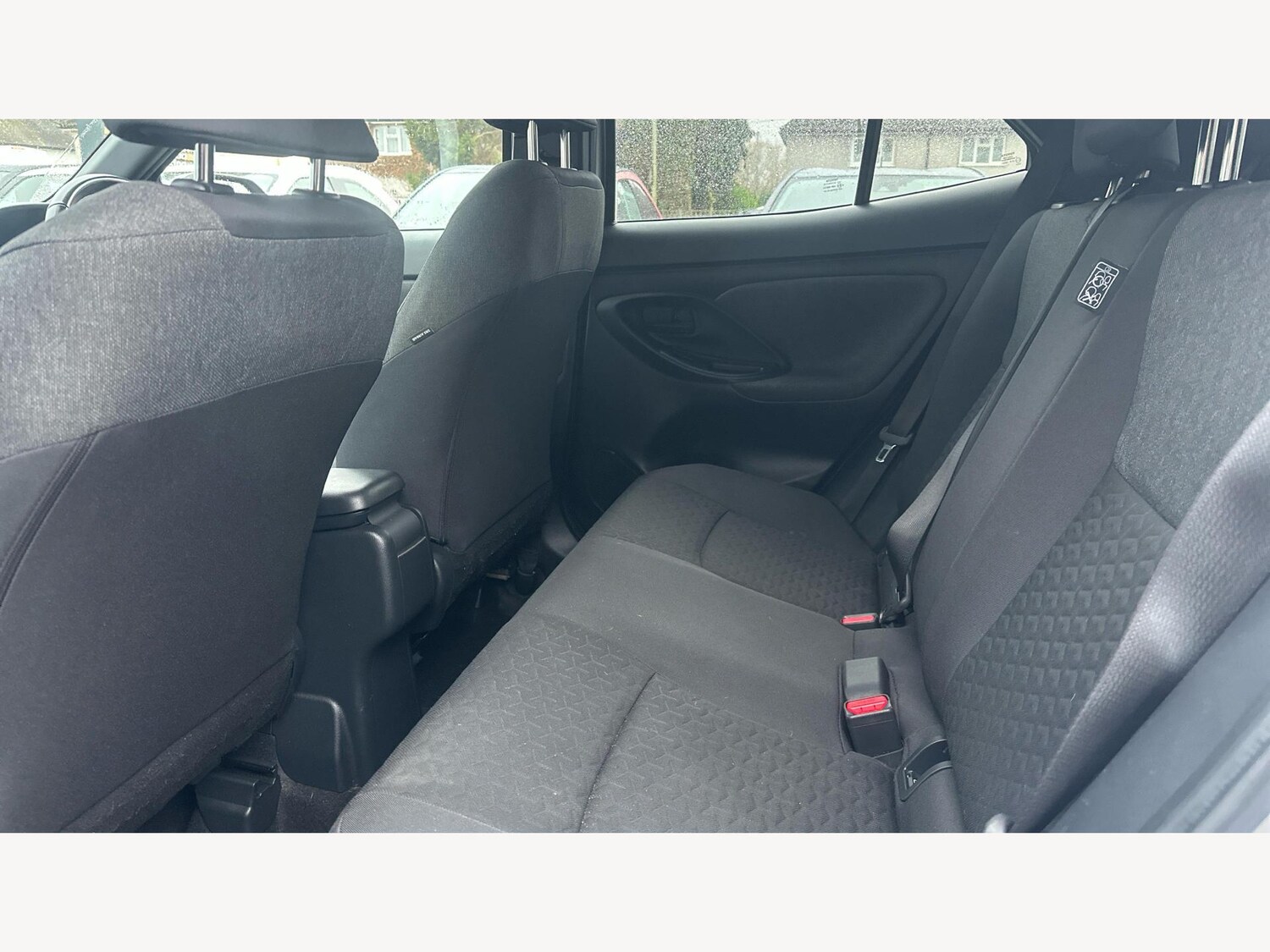 Used Toyota Yaris Cross 2022 for sale - 77330334: Photo 15