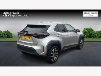 Used Toyota Yaris Cross 2022 for sale - 77330334: Photo