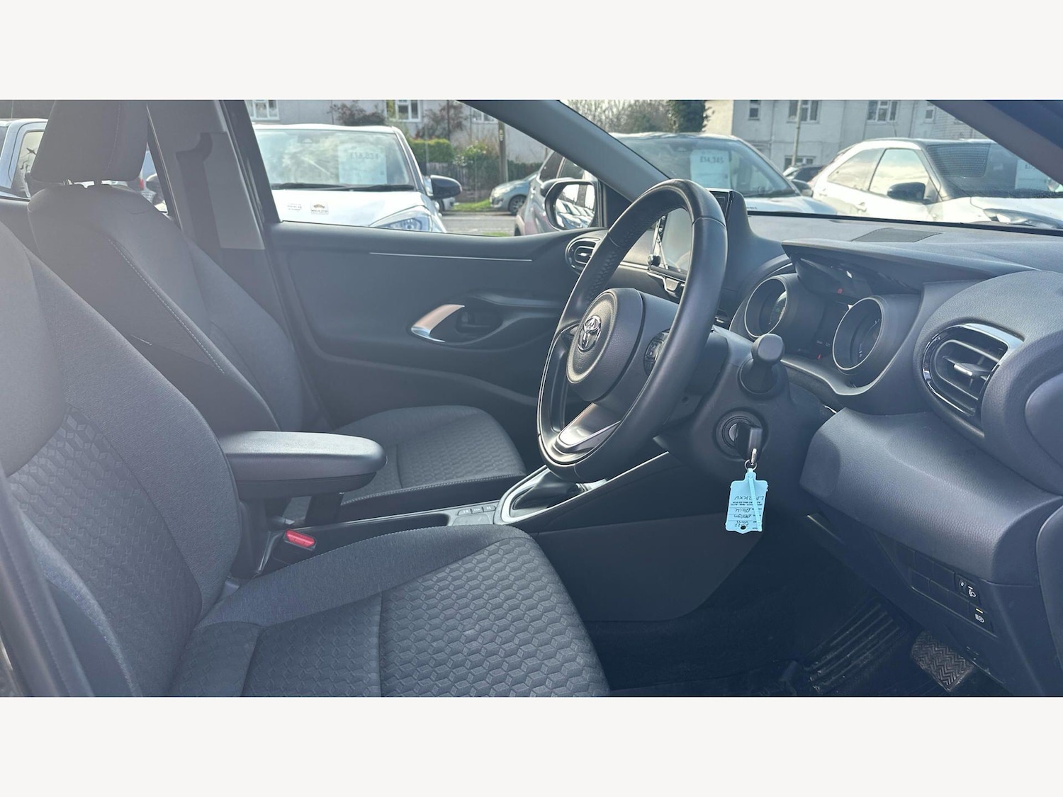 Used Toyota Yaris 2023 for sale - 77783993: Photo 13