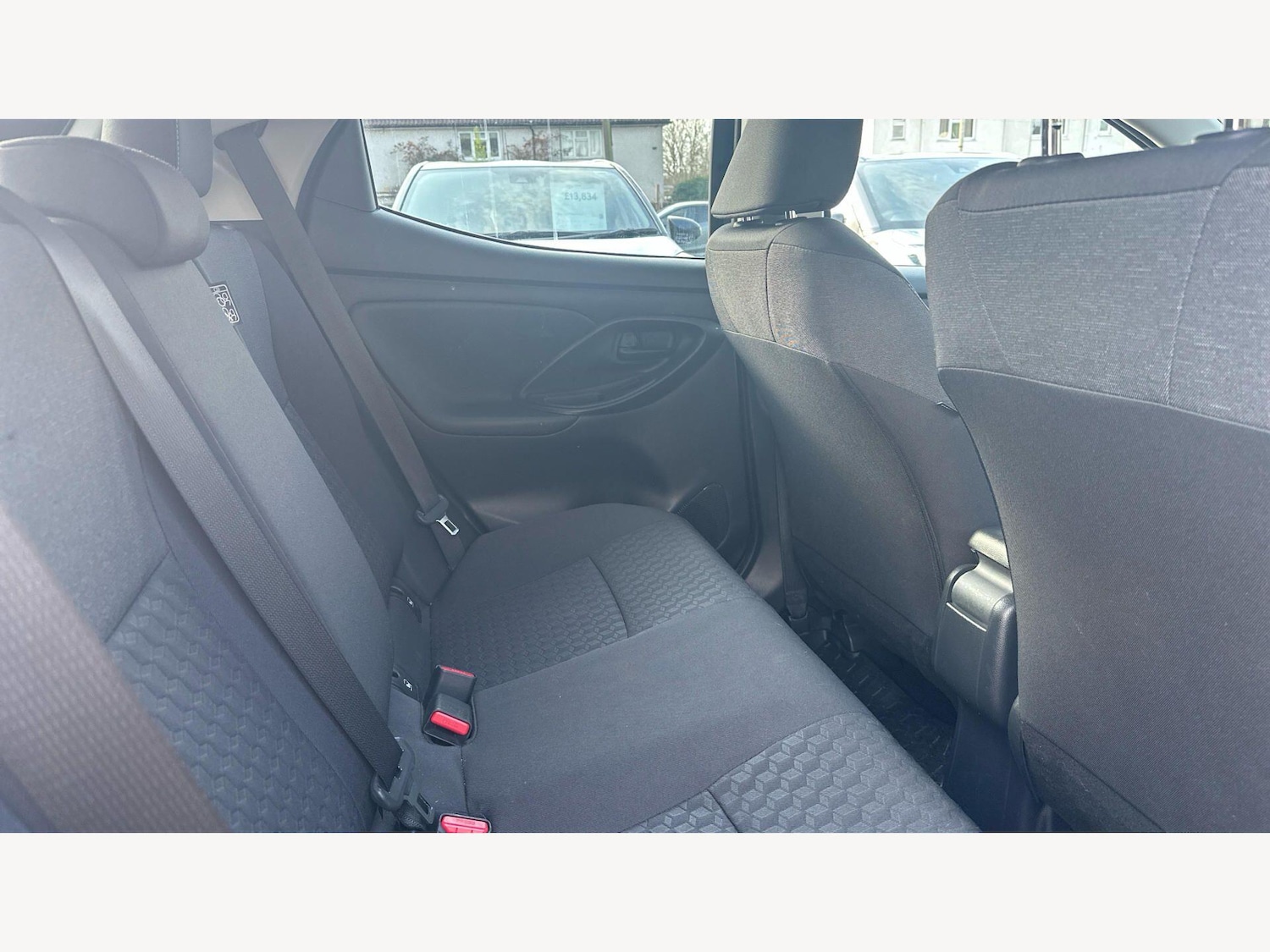 Used Toyota Yaris 2023 for sale - 77783993: Photo 14