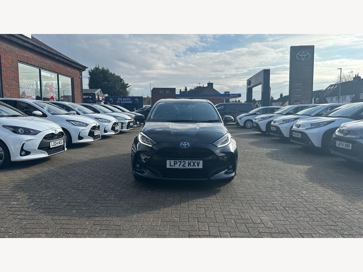 Used Toyota Yaris 2023 for sale - 77783993: Photo 17