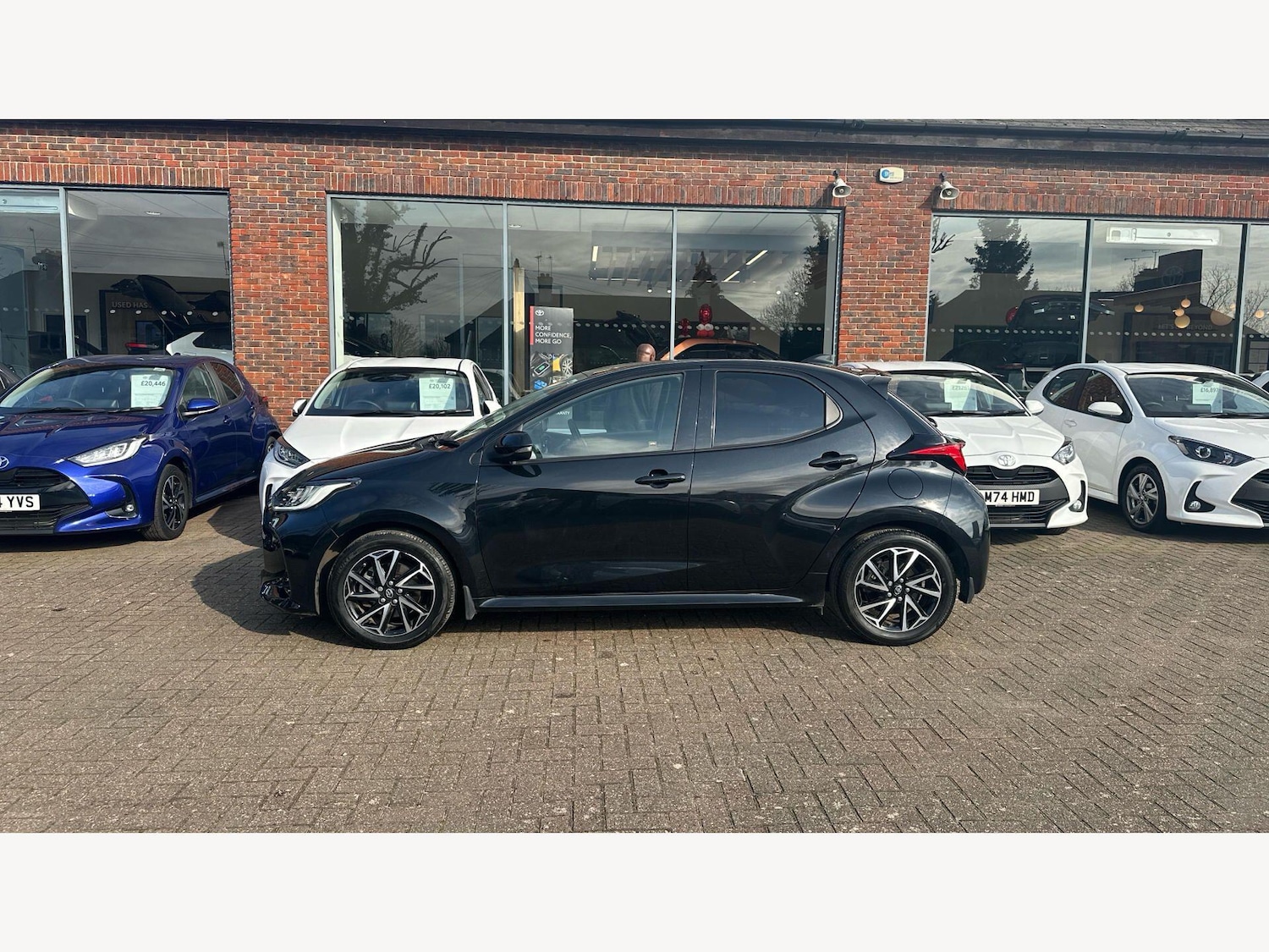 Used Toyota Yaris 2023 for sale - 77783993: Photo 19