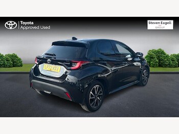 Used Toyota Yaris 2023 for sale - 77783993: Photo