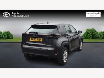 Used Toyota Yaris Cross 2024 for sale - 76259225: Photo 2