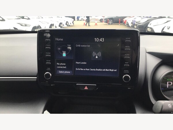 Used Toyota Yaris Cross 2024 for sale - 76259225: Photo 9