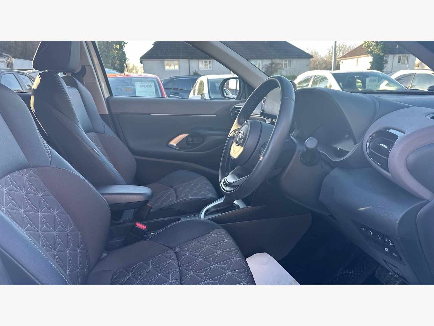Used Toyota Yaris Cross 2022 for sale - 77190880: Photo 13