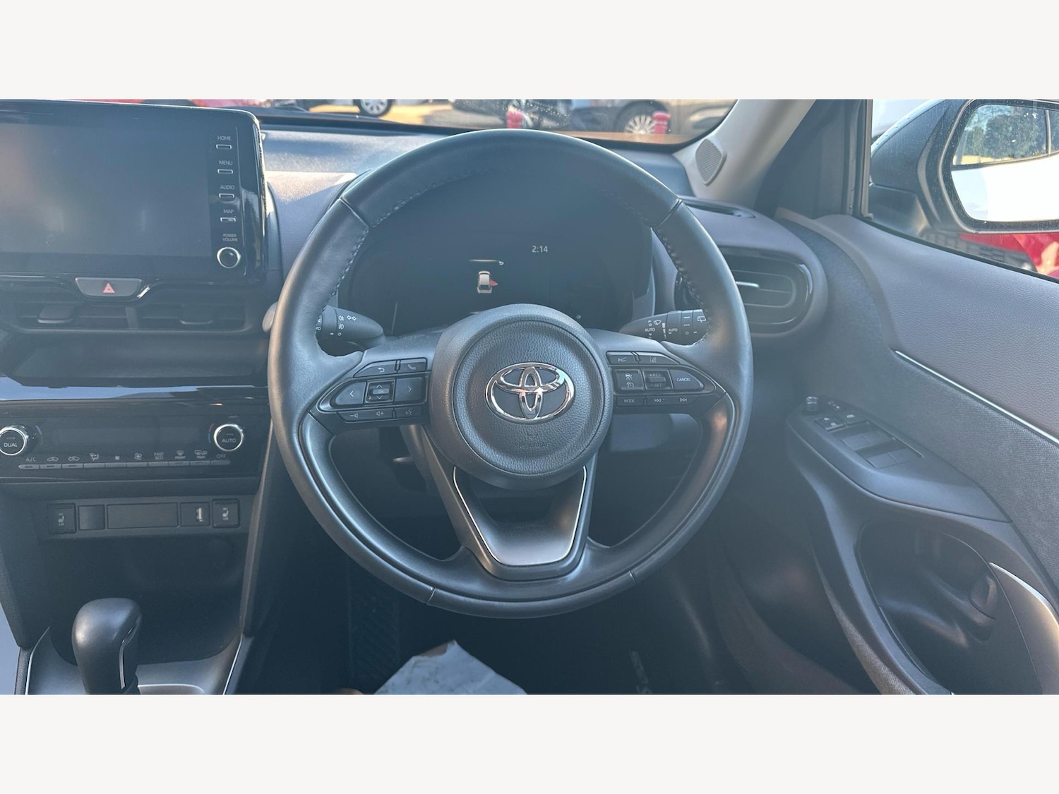Used Toyota Yaris Cross 2022 for sale - 77190880: Photo 8