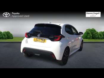 Used Toyota Yaris 2022 for sale - 74704830: Photo