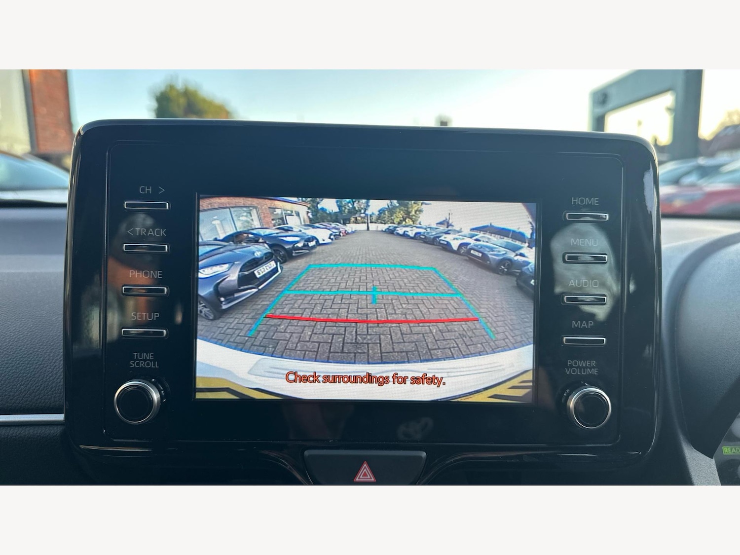 Used Toyota Yaris 2023 for sale - 76612894: Photo 25