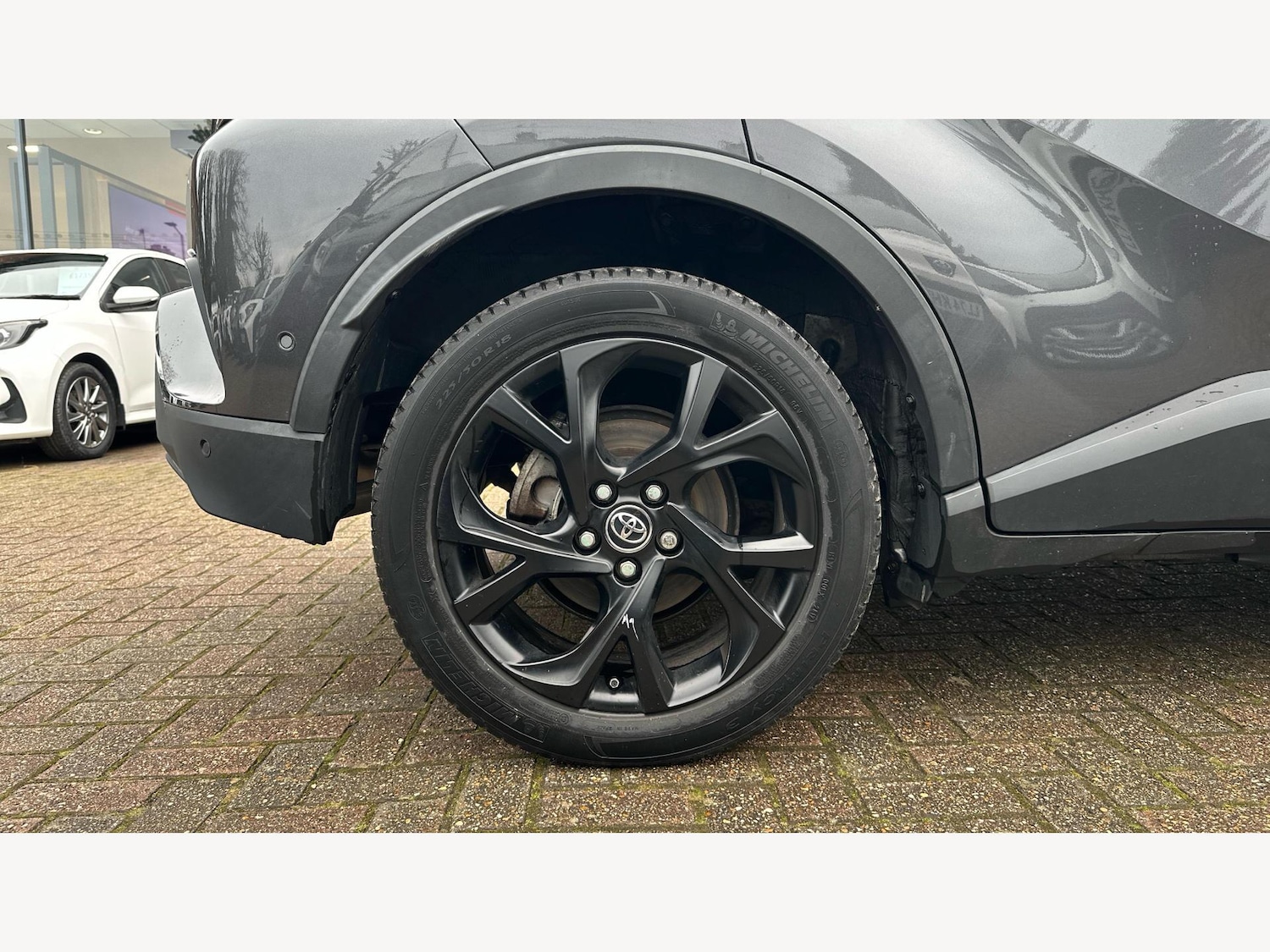 Used Toyota C-HR 2018 for sale - 76765359: Photo 20