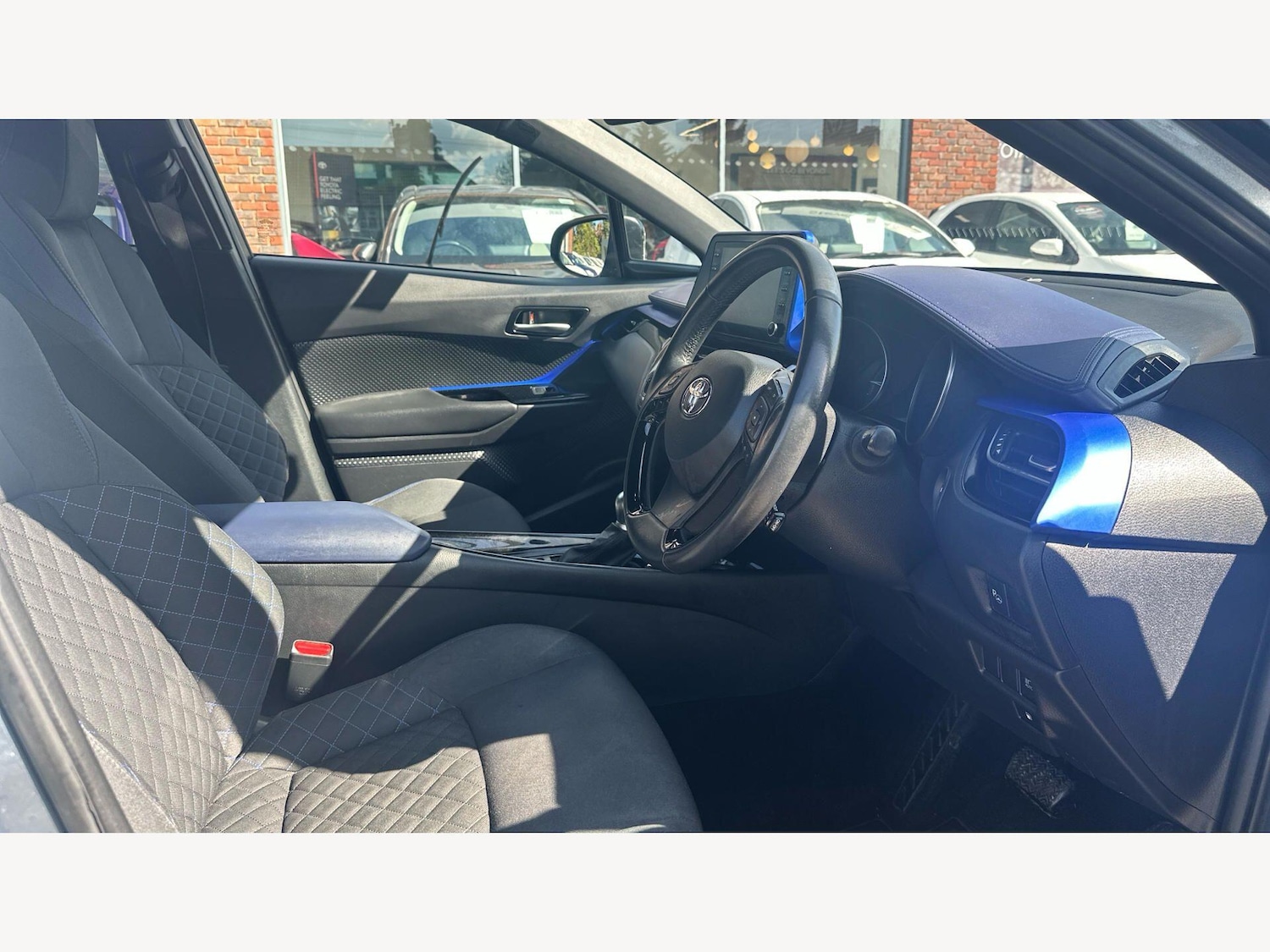 Used Toyota C-HR 2020 for sale - 78047398: Photo 13