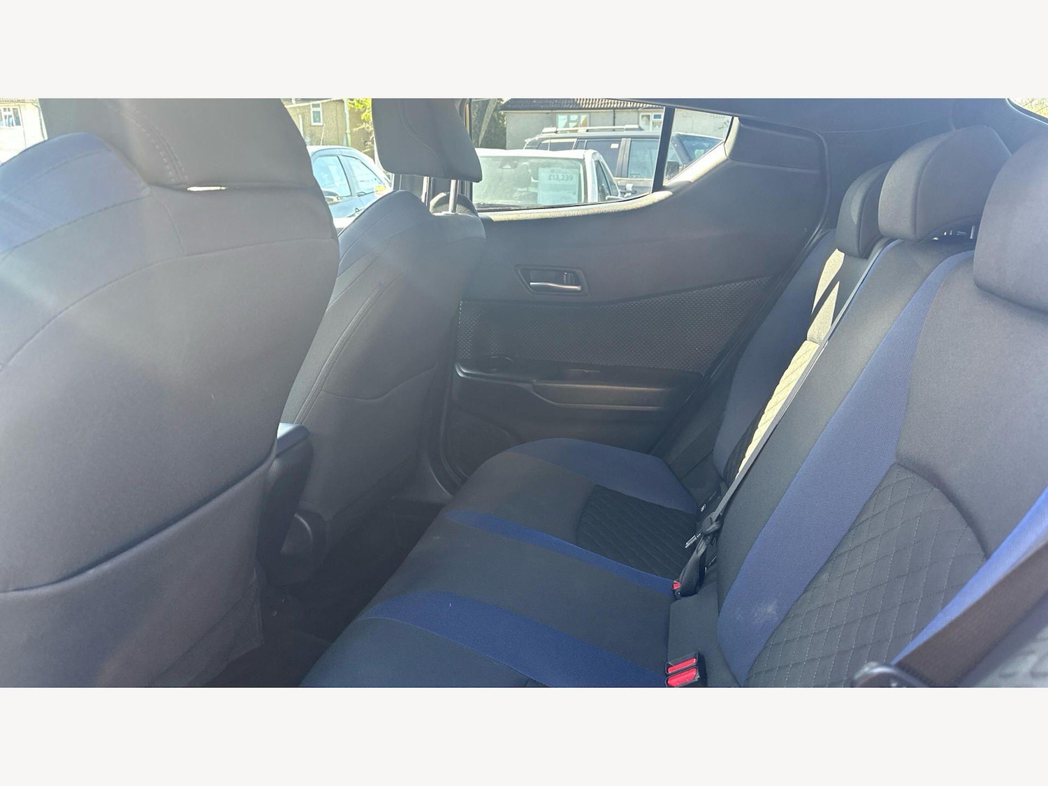 Used Toyota C-HR 2020 for sale - 78047398: Photo 15