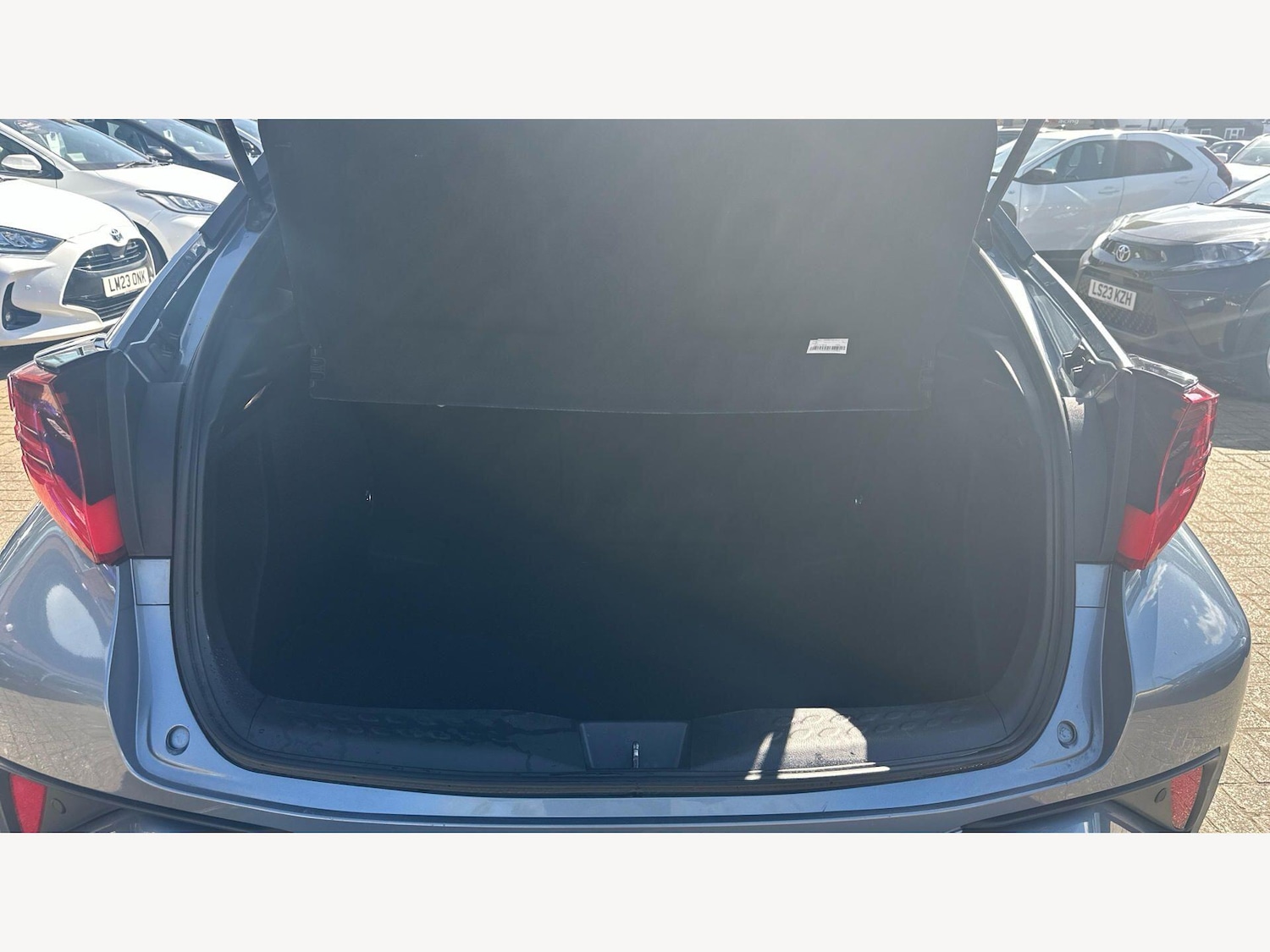 Used Toyota C-HR 2020 for sale - 78047398: Photo 16