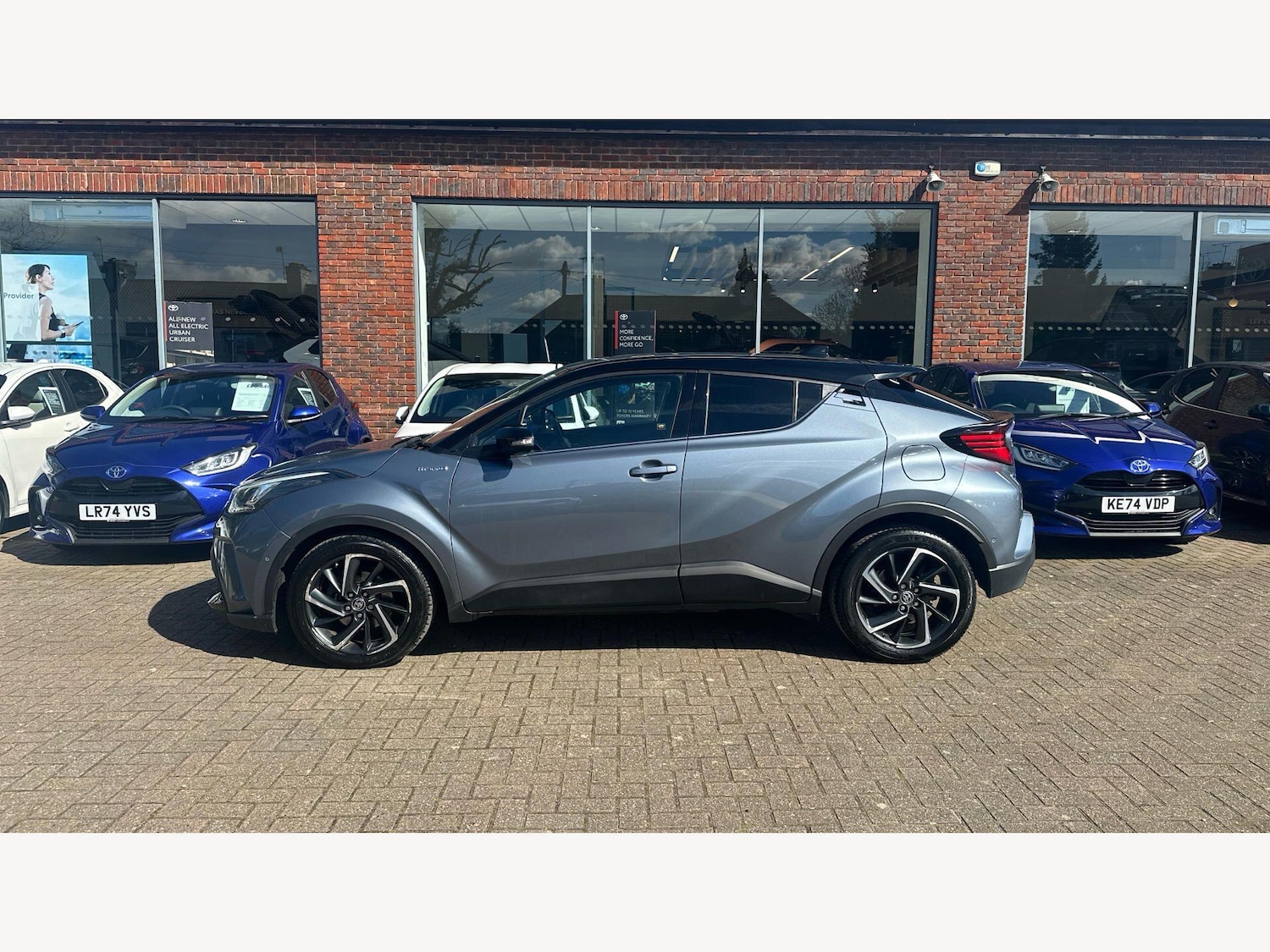 Used Toyota C-HR 2020 for sale - 78047398: Photo 19